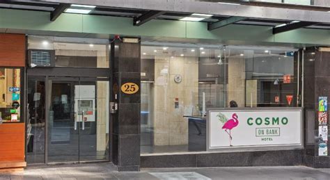 Cosmo on Bank (formerly The MAC Boutique Hotel) 25 Bank St .